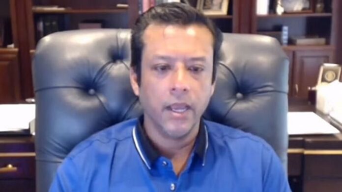 <b>बांग्लादेश:-शेख-हसीना-के-बेटे-ने-युनूस-सरकार-पर-लगाया-गंभीर-आरोप,-कहा-बदले-की-भावना-से-काम-कर-रही-न्यायपालिका</b>