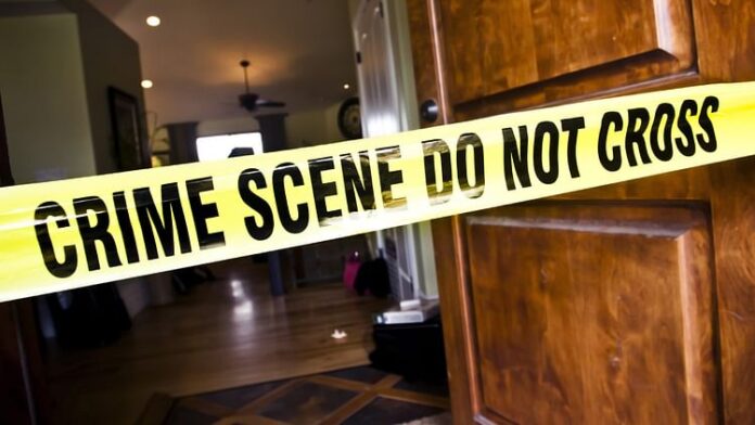 <title>लखनऊ-में-खौफनाक-हत्याकांड:-24-वर्षीय-युवक-ने-की-अपनी-मां-और-चार-बहनों-की-हत्या</title>