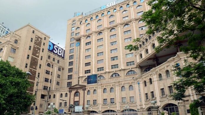 <b>एसबीआई-ने-नॉमिनल-जीडीपी-वृद्धि-को-लेकर-दिए-सकारात्मक-संकेत,-लेकिन-जीडीपी-विकास-दर-में-कमी-आई</b>