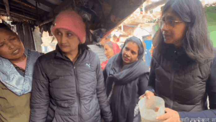 <b>दिल्ली-चुनाव-2025:-स्वाति-मालीवाल-की-चुनौती,-केजरीवाल-को-झुग्गियों-में-आने-का-दिया-निमंत्रण</b>
