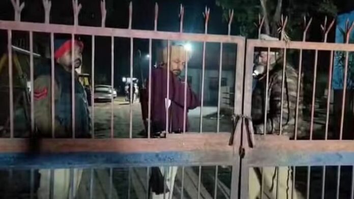 <b>अमृतसर-में-बीएसएफ-मुख्यालय-के-बाहर-हुआ-जोरदार-धमाका,-आतंकी-पासियां-ने-ली-जिम्मेदारी</b>