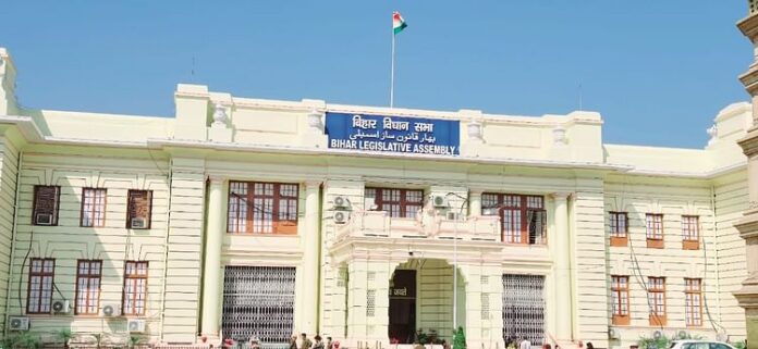 <b>बिहार-बजट-2025:-सम्राट-चौधरी-ने-पेश-किया-महत्वपूर्ण-बजट,-विपक्ष-ने-किया-वॉकआउट!</b>