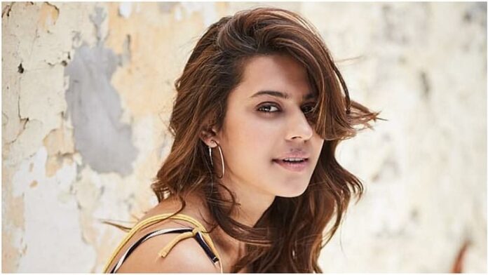 <b>रान्या-राव-सोना-तस्करी-मामले-में-कोर्ट-ने-जमानत-याचिका-खारिज-की,-मुश्किलें-बढ़ीं</b>