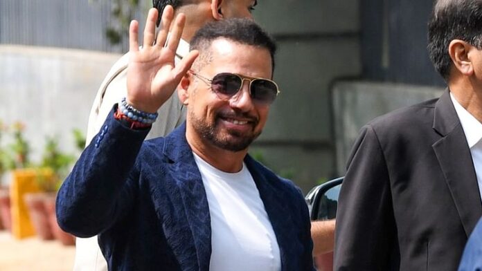 <b>भूमि-सौदा-विवाद:-रॉबर्ट-वाड्रा-से-ईडी-की-ताजा-पूछताछ,-जानें-सभी-पहलू</b>