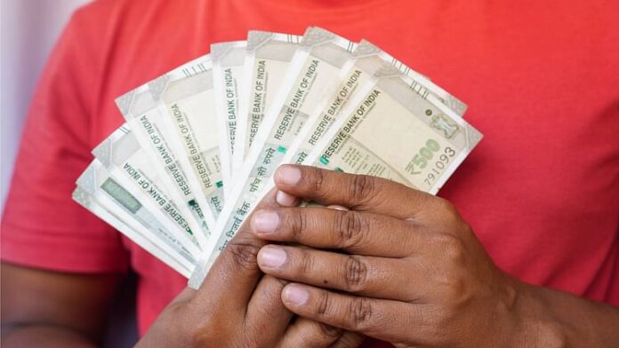 <b>प्रधानमंत्री-किसान-सम्मान-निधि-योजना:-क्या-जून-में-मिलेगा-किसानों-को-20वीं-किस्त?</b>