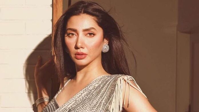 <b>माहिरा-खान-ने-किया-भारत-के-खिलाफ-विवादास्पद-बयान,-सोशल-मीडिया-पर-मचा-बवाल</b>